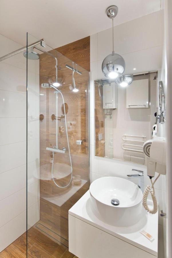 Stay Hip In Vibrant Centrally Located Apartment In Old Town Danzig Exterior foto
